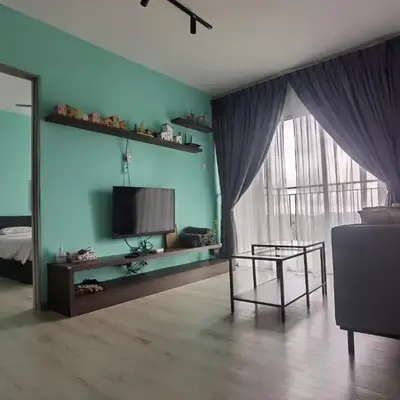 Emerald Avenue Cozy 3R3B Apartment 716