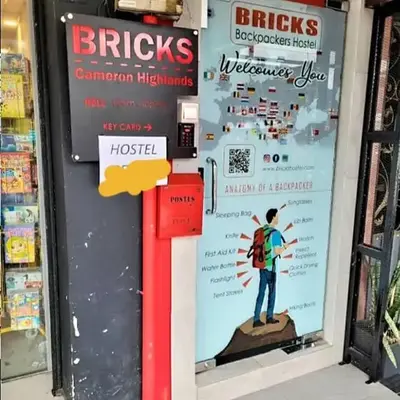 BRICKS Backpackers Sleepbox