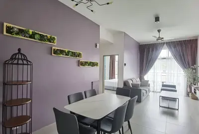 a dining room with a white table and chairs at G Residence - 2R2B Barrington Night Market (2) in Brinchang
