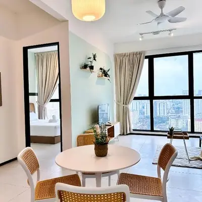 Urban Suites Homestay WL COSY