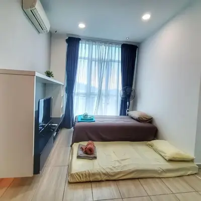 Awesome Suites 1