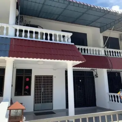 Pangkor Island Seaside @ 4 rooms Homestay