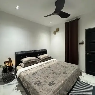 Stylish Balinimo Guest room - King Bed