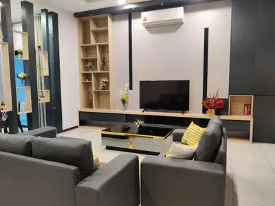 Gallery image of 16 Paxs Bungalow Homestay Hutan Melintang by Aloha in Hutan Melintang