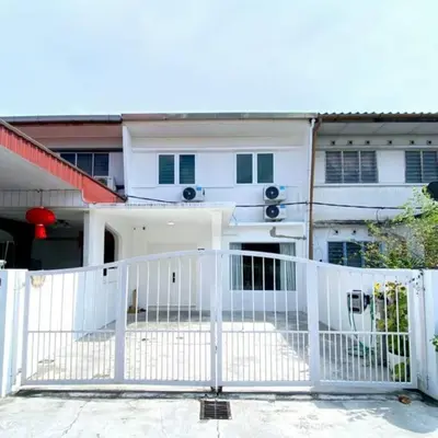 a white gate in front of a house at Modern Cozy House 4 ROOM 10pax@Bukit Mertajam in Bukit Mertajam