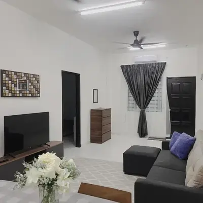 MamaShy Homestay Manjung -FREE WIFI-