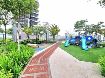 Gallery image of HomeCinema with Seaview, 8pax, Urban Suites by PG Home in George Town