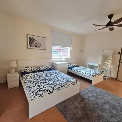 UniVilla- Ideal Family Home for 18pax