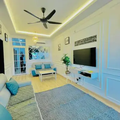 Homestay DEEDORA
