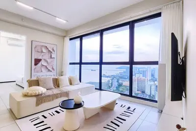 Gallery image of Tatami with HomeCinema, 9pax, Urban Suites by PG Home in George Town