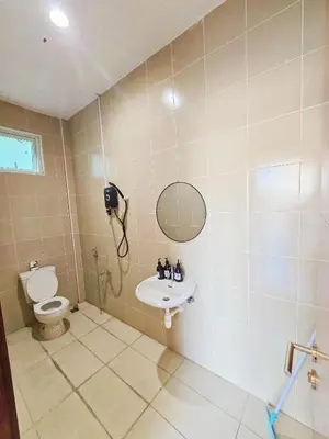 Gallery image of Barnett Georgetown Near Island Hospital Room 1 in George Town