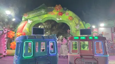 a toy train in front of a play structure at Sekinchan Fragrance \u82ac\u82b3\u6c11\u5bbf in Sekincan