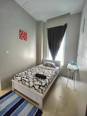 Gallery image of Barnett Georgetown Near Island Hospital Room 2 in George Town