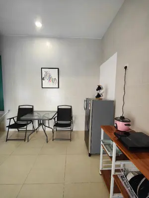 Gallery image of Barnett Georgetown Near Island Hospital Room 2 in George Town