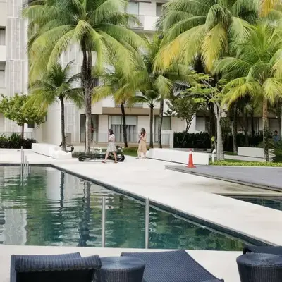 By The Sea Beach Front and Seaview Apartment 2