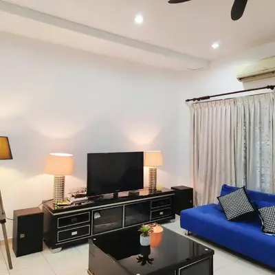 10min to IPOH town GEMILANG TAWAS 4br4bath 14pax