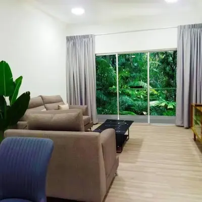 Quintet Cottage