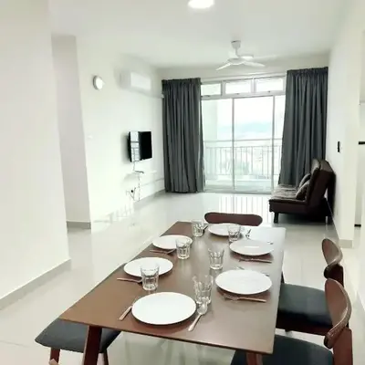 Tur16 SPlCE 10pax 4room Private House