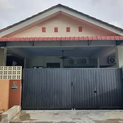 Teratak Ayuni with Private pool