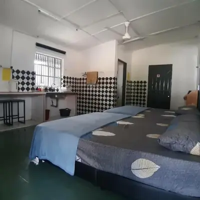 Mukhriz 2 Roomstay