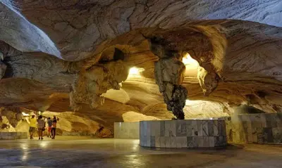 a cave with a statue in the middle of it at IPOH Apartmen Casa Kayangan Meru, Meru Raya 5 Ipoh Homestay in Ipoh