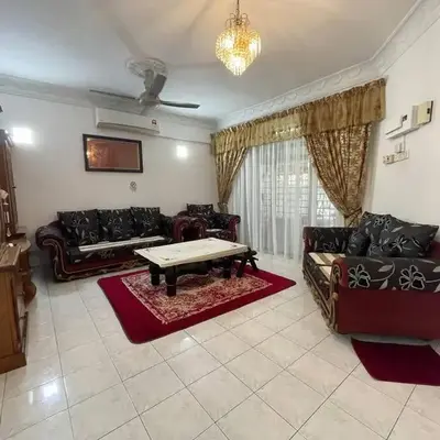 4BR 2Storey Terrace Homestay at Bukit Jambul by SK Vacation Homes