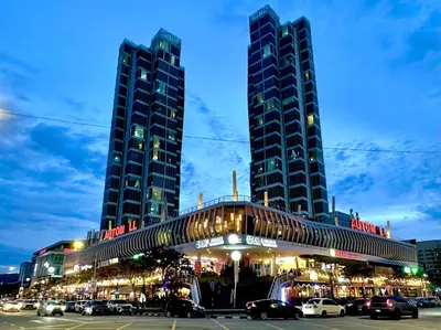Gallery image of Panoramic Seaview Duplex Suites Maritime in Jelutong