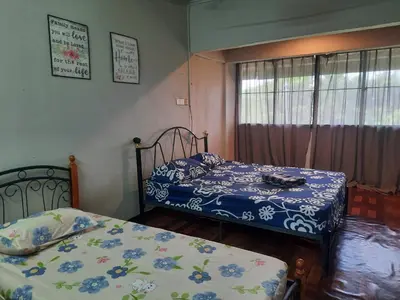 Gallery image of Rumah musafir I LOVE U 143 in Kampong Tebing Rabak