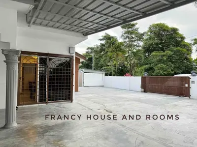 Gallery image of Semi-D Chocolate Home In Ipoh in Ipoh