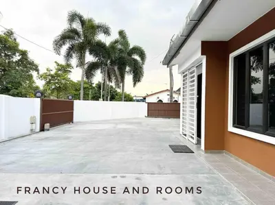 Gallery image of Semi-D Chocolate Home In Ipoh in Ipoh