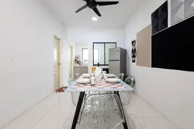 Gallery image of Bayu Tasik Guest House Pengkalan- free netflix in Ipoh