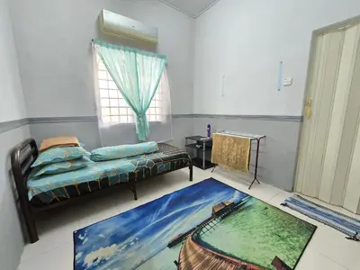 Gallery image of Homestay EPOH Bandar Meru Impian in Ipoh