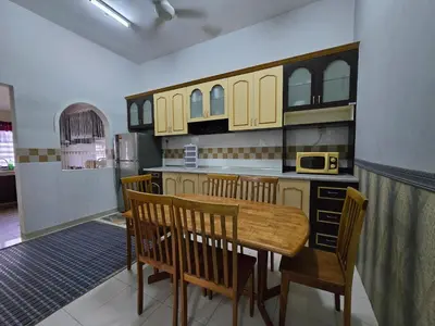 Gallery image of Homestay EPOH Bandar Meru Impian in Ipoh