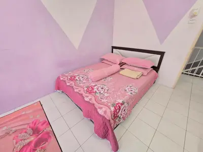 Gallery image of Homestay EPOH Bandar Meru Impian in Ipoh