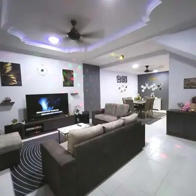 Homestay Last World Tambun