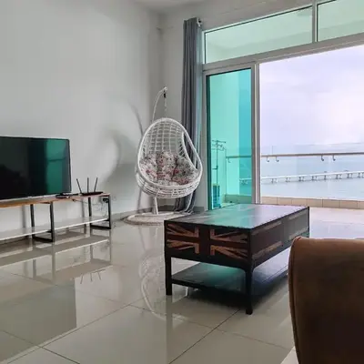Seaview Vacation Condo 3R3B 8Pax