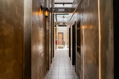 a corridor of a hallway with a hallway at Jovial Industrial Stylish Lodge ````Bukit Mertajam in Bukit Mertajam