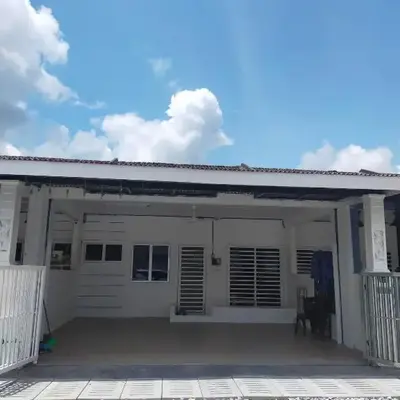 Angah Homestay