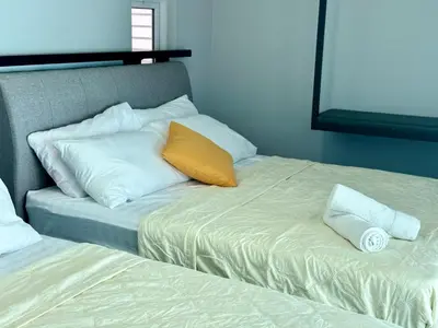 Gallery image of Panoramic Seaview Maritime Suites in George Town