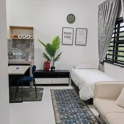 Comfortable Greenery