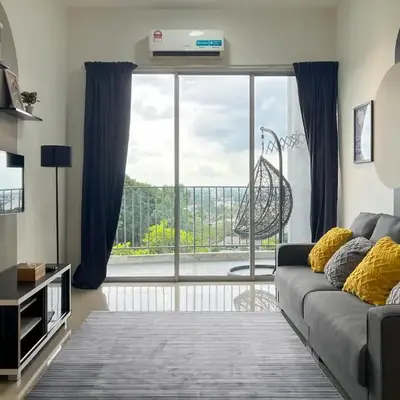 Black White 3BR Condo near Taiping Lake Garden Zoo with Netflix WiFi
