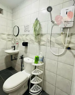 a bathroom with a toilet and a shower at Little Homestay Two - \u5c0f\u5c0f\u6c11\u5bbf2 in Ipoh