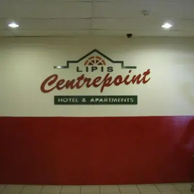 Hotel Centrepoint (Self Check In After 5PM)