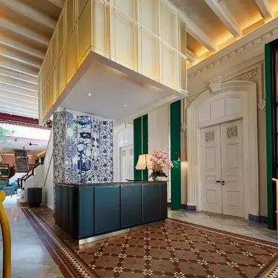 The Edison George Town