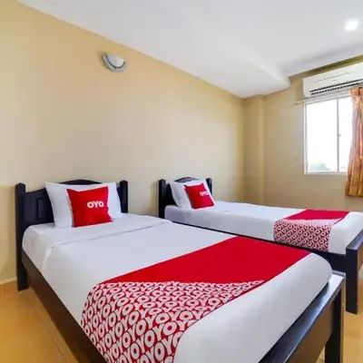 OYO 44058 MOTEL SRE BAYAM