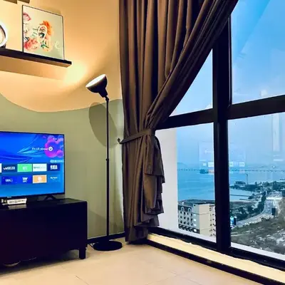 2 bed room 5 queen bed luxury sea view apartment