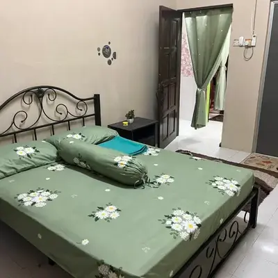Homestay cikgu siti teluk intan