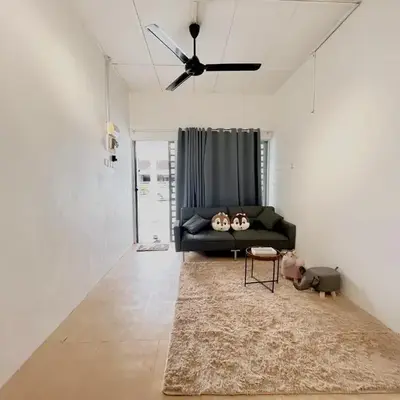 Home10perwira#6pax#netflix#simpangampat#neariconicpoint
