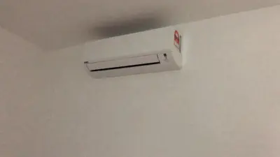 a air vent on the ceiling of a room at Skyn 2 smartstay in Ipoh