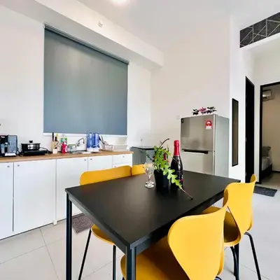 CoZY FAMILY STAY GEORGETOWN 3BR -10PAX URBAN